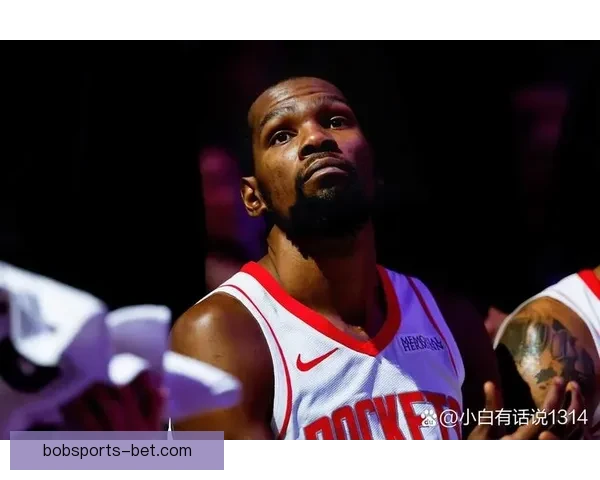 杜兰特全面表现带领火箭轻取尼克斯阿门伊森贡献17分 杜兰特全面表现带领火箭轻取尼克斯阿门伊森贡献17分